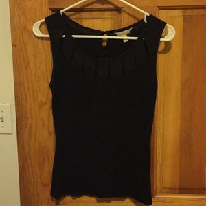 Black Banana Republic tank w cutout detail